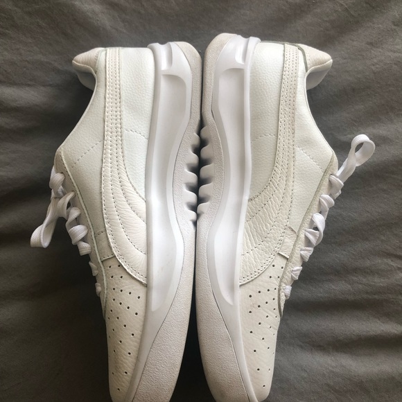 PUMA GV Special Sneakers - Picture 6 of 12